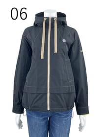 【サンプル】フード付き　ブルゾン