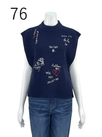 【サンプル】刺繍入りバルキー　ニットベスト