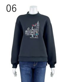 【サンプル】刺繍入りダンボール　ニットプルオーバー