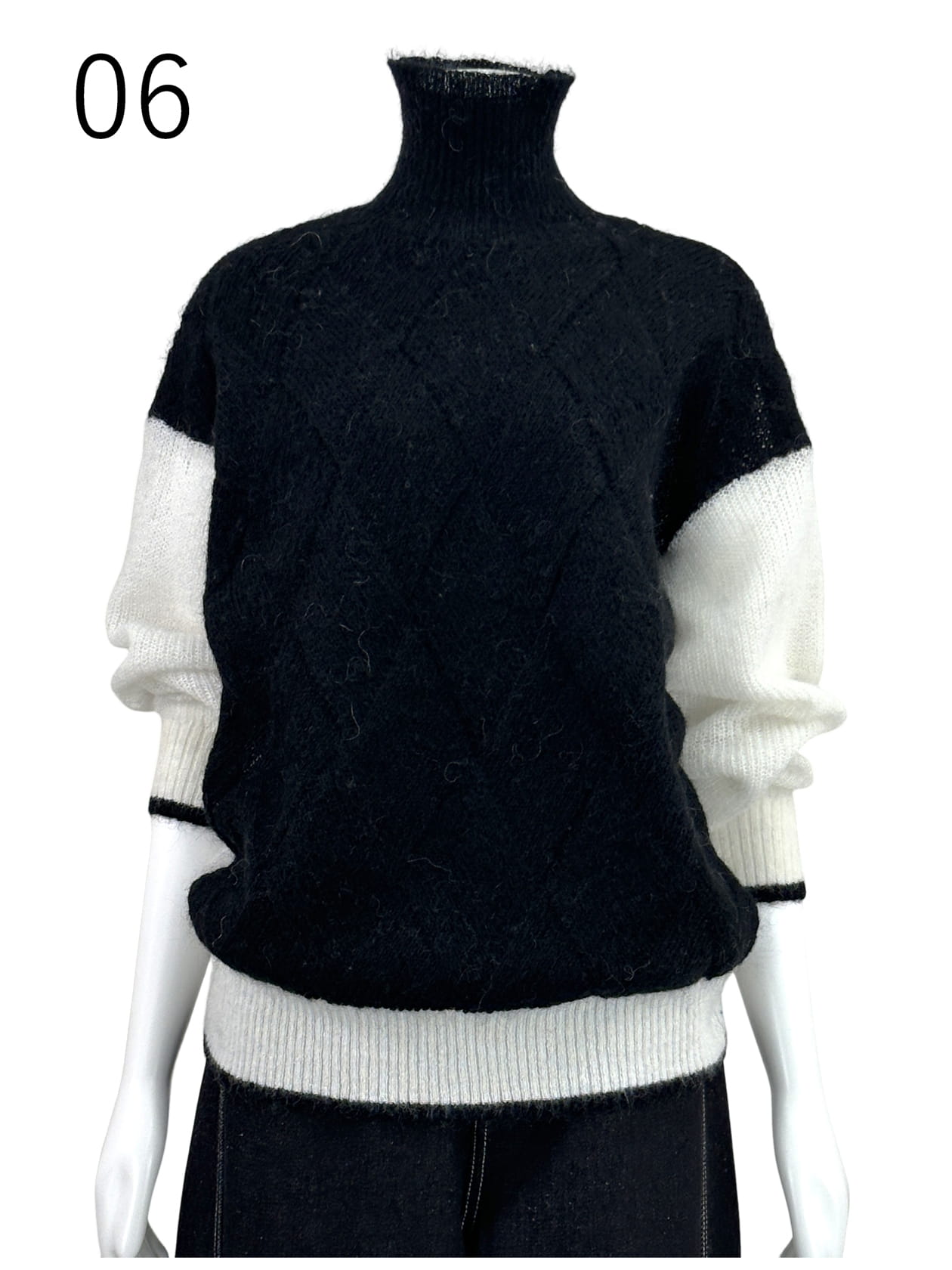 モヘヤ混・バイカラー・編地変化 プルオーバー