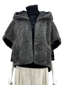 ボア素材 クロップド フードベスト