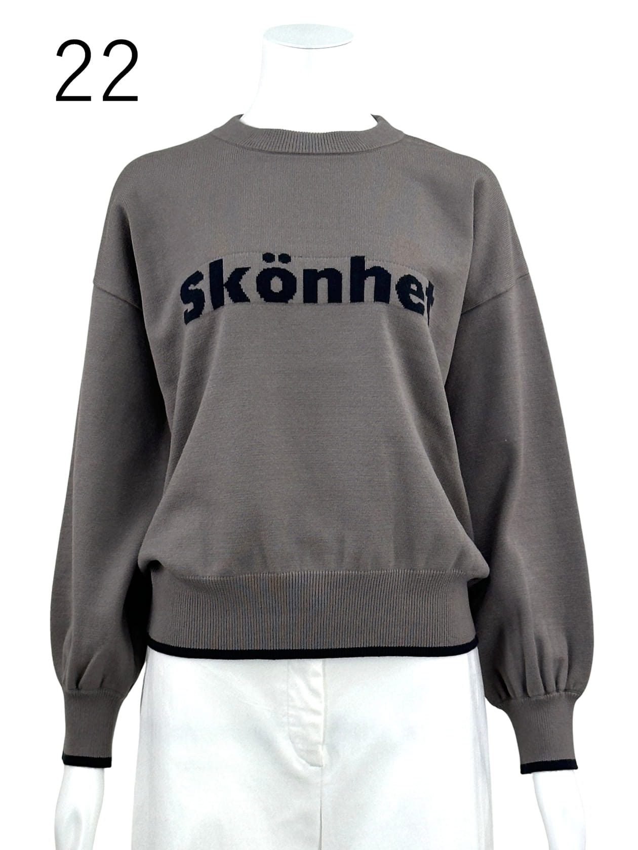 もちもちニット ロゴプルオーバー