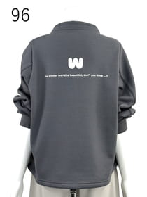 バックロゴ プルオーバー