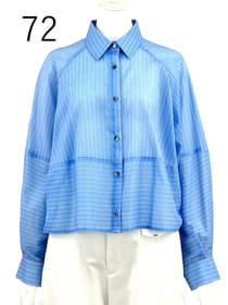 ピンストライプ ショートブラウス