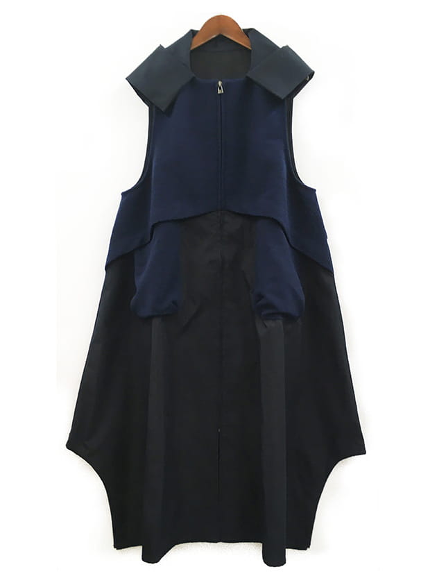 フード付き 異素材切替ジレ