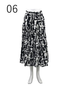 Deveauxプリントスカート