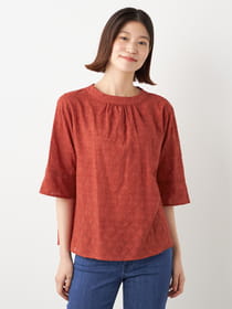 カットジャガードプルオーバーブラウス