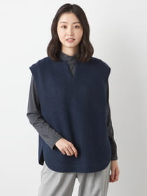 キーネックニットベスト