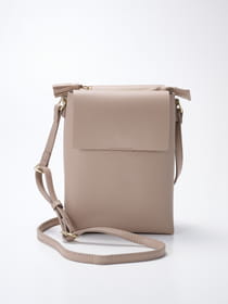 【早割30%OFF対象】【WEB限定】【軽量】【3層式】縦長ミニポシェット
