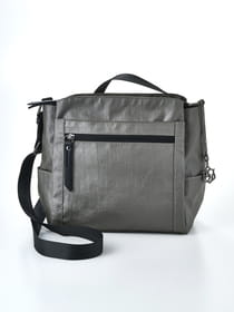 【早割30%OFF対象】【WEB限定】【軽量】【3層】メタリック 多収納 ショルダー