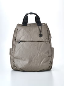 【早割30%OFF対象】【WEB限定】【A4収納可】メタリック 多収納 リュック