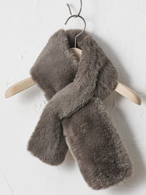 【WEB限定】フェイクファーマフラー