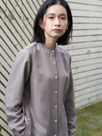 スタンドカラーシャツ/レギュラーシルエット