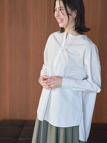 ノーカラーブラウス/ワッシャータイプライター