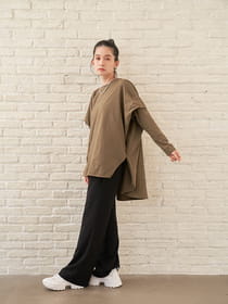 イージーフレアパンツ