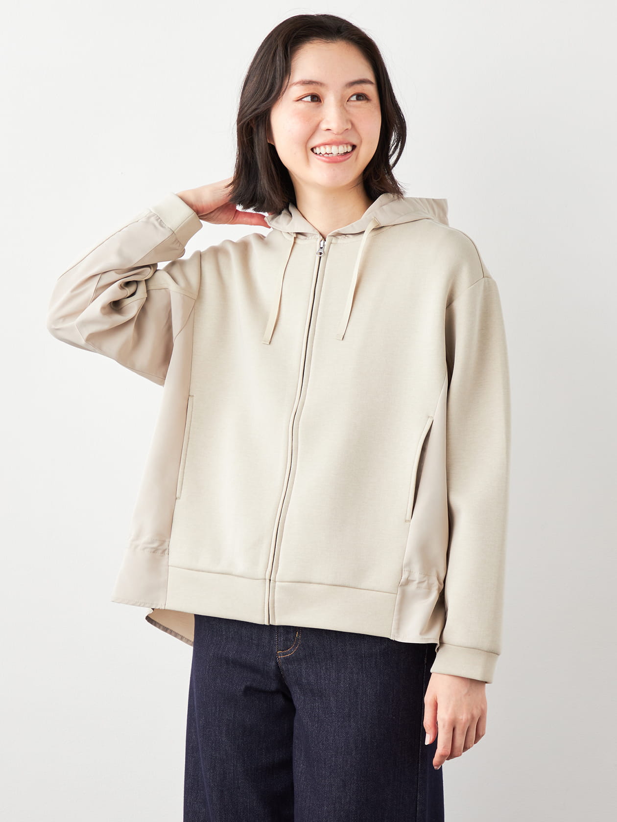 ダンボールドッキングパーカー