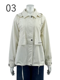 フード付き ナイロンブルゾン