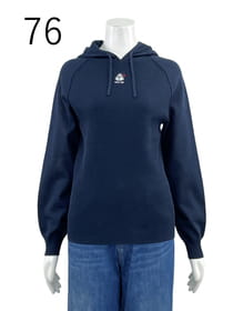 フード付き ニットプルオーバー