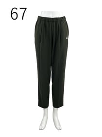 ストレッチ・テーパードパンツ