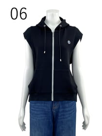 カットソー・フード付き ベスト