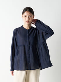 バンドカラーペプラムブラウス