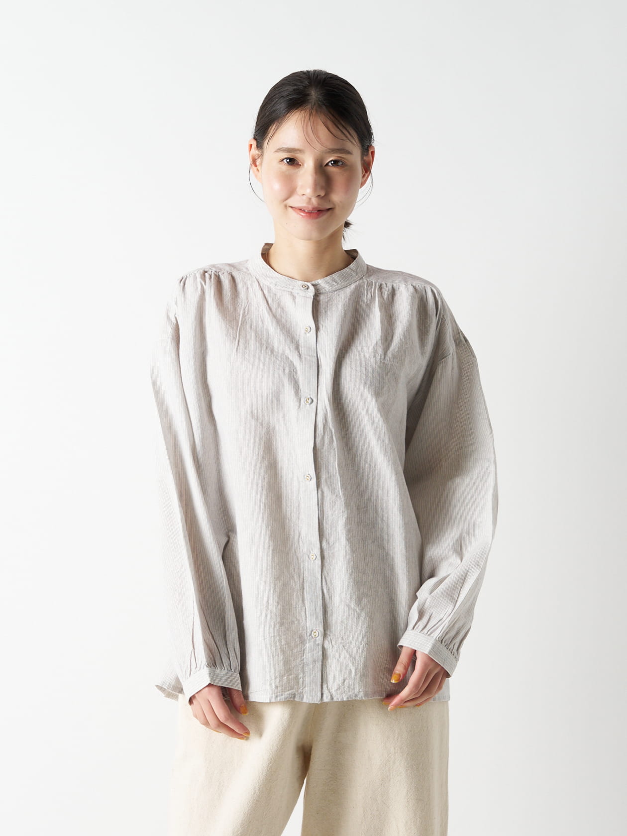 ショルダーギャザーブラウス