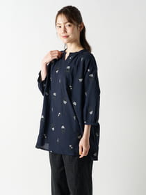 【Linelino】キーネック七分丈綿麻ブラウス