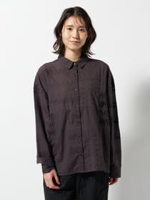パッチワーク刺繍シャツ