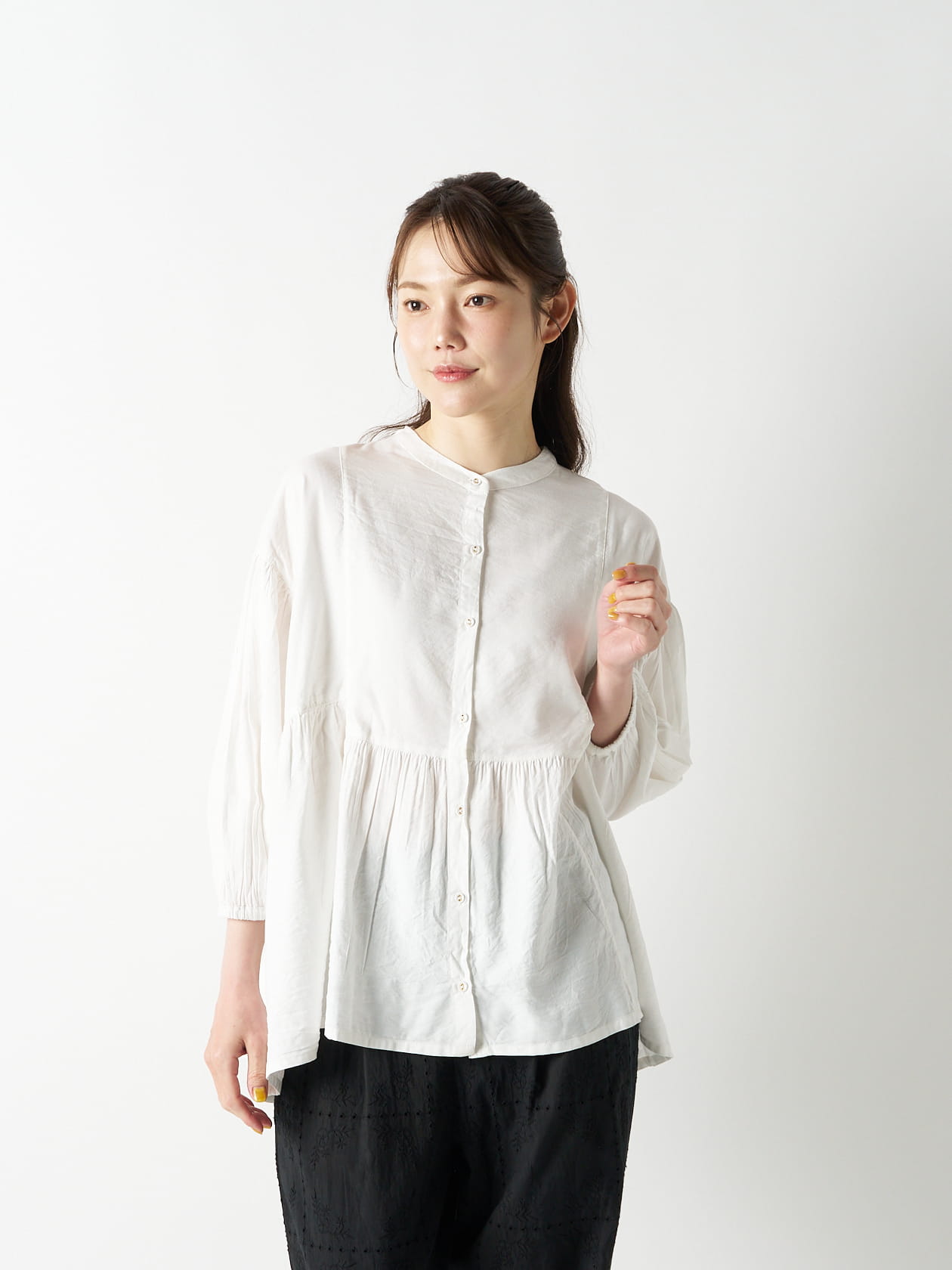 デザイン切り替えギャザーブラウス