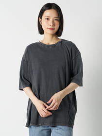 【愛着シリーズ】バックシフリー刺繡ピグメントTシャツ