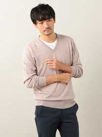 ウォッシャブルVネックニット/刺しゅう入り