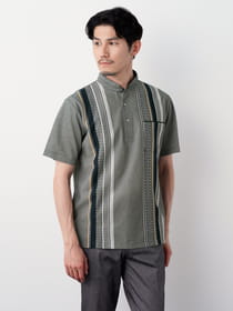 【サプライズセール！対象アイテム】マルチストライプ半袖スタンドカラーポロシャツ