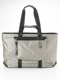 【WEB限定】メタリックトートバッグ