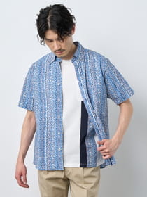 【早割30%OFF対象】リップルフラワープリント半袖シャツ