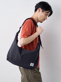 【早割30%OFF対象】スリングショルダーバッグ